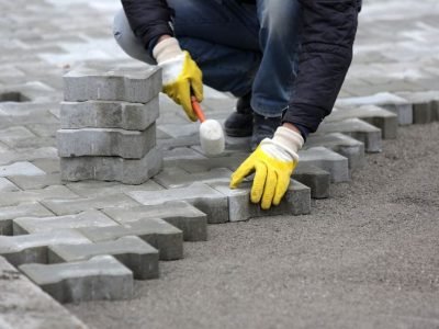 Wat zijn de kosten voor een stratenmaker_ – Prijzen op een rij
